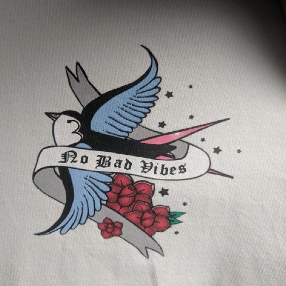 H&M Divided No Bad Vibes Thin Sweater - Picture 2 of 5